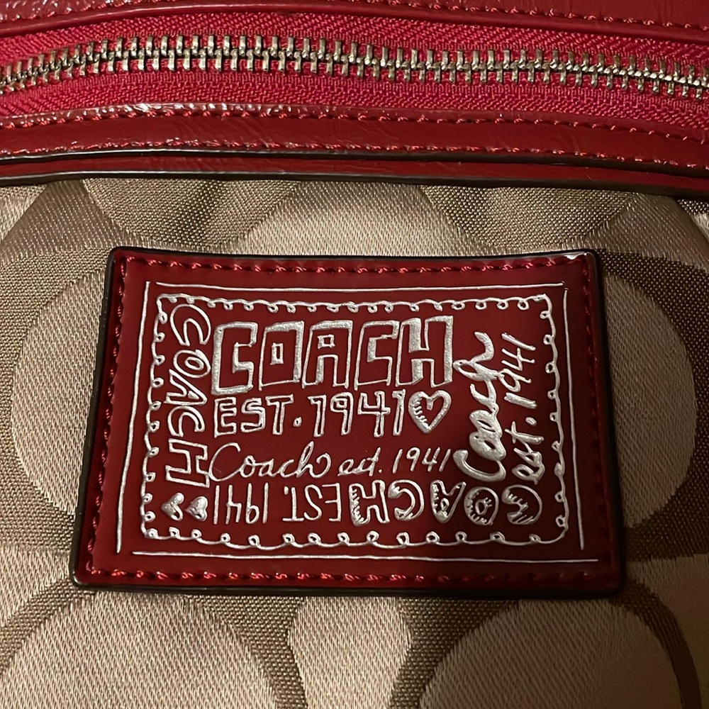 Large Coach Poppy Collection Handbag. - Picture 2 of 7